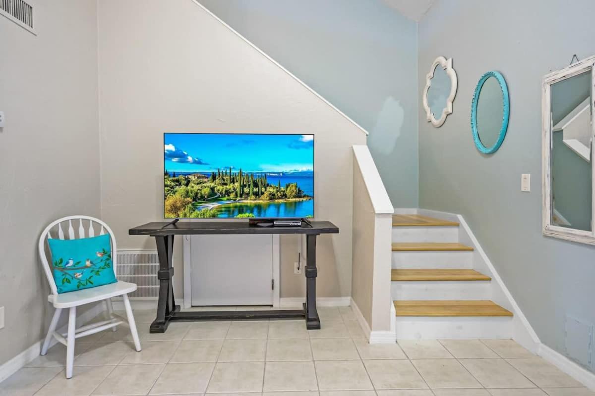 The Salty Saint Townhouse By The Beach سانت أوغيستين المظهر الخارجي الصورة