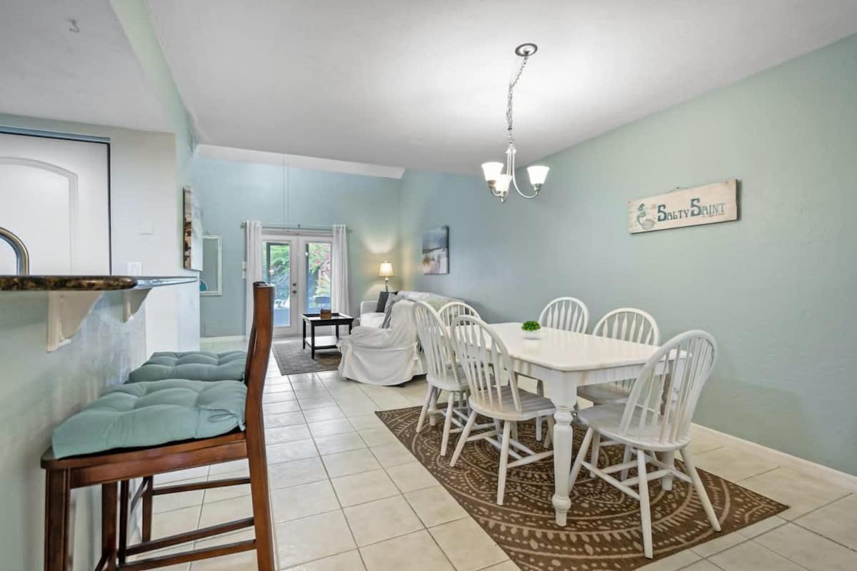 The Salty Saint Townhouse By The Beach سانت أوغيستين المظهر الخارجي الصورة